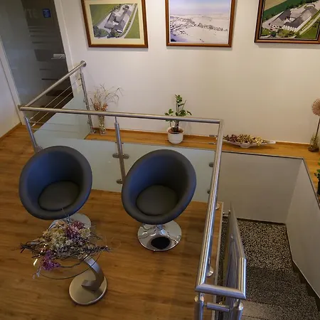 Lugerfarm Guest house 4*