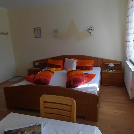 Szálloda Lugerfarm Melk